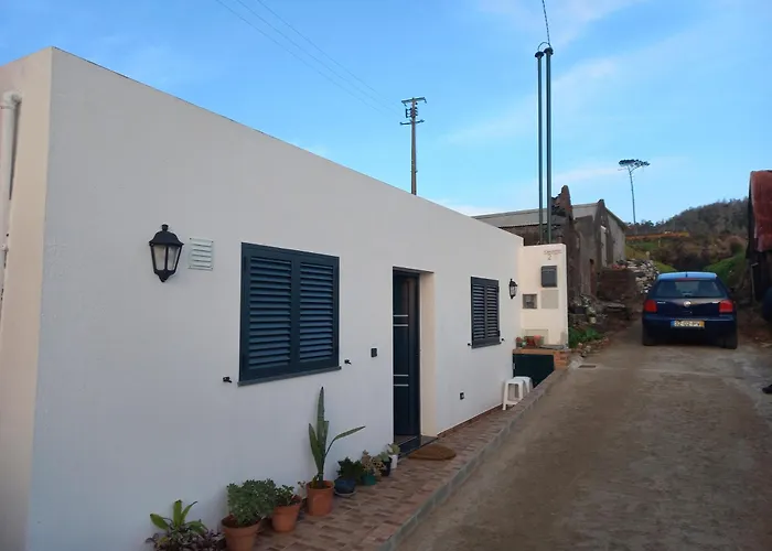 Casa Jardim Holiday home *